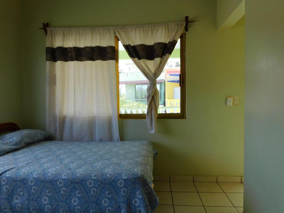 Casa De Huespedes Yoli By Rotamundos Hotell Playa Chachalacas Eksteriør bilde