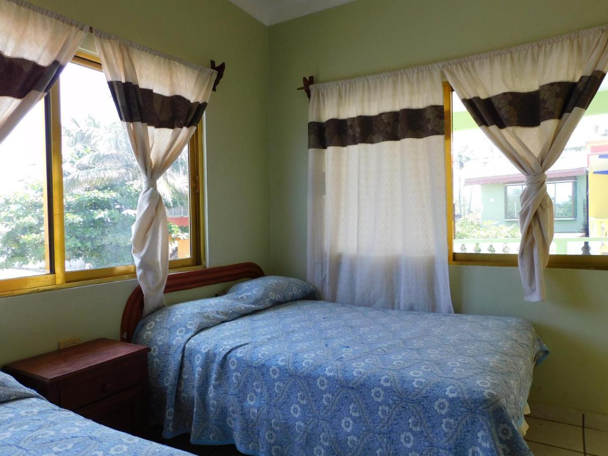 Casa De Huespedes Yoli By Rotamundos Hotell Playa Chachalacas Eksteriør bilde
