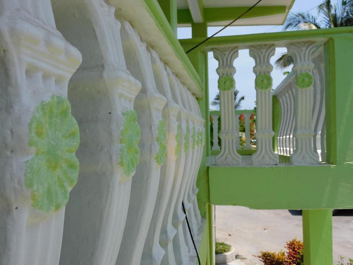 Casa De Huespedes Yoli By Rotamundos Hotell Playa Chachalacas Eksteriør bilde